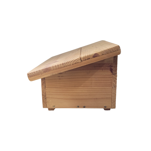 05 casinha criadora de madeira pinus